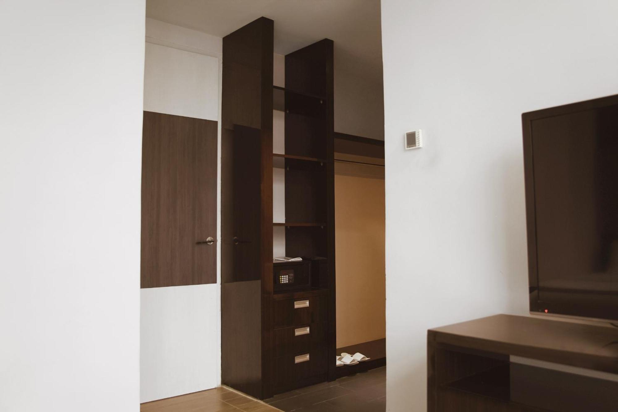 Dreamtel Cakarta Dış mekan fotoğraf