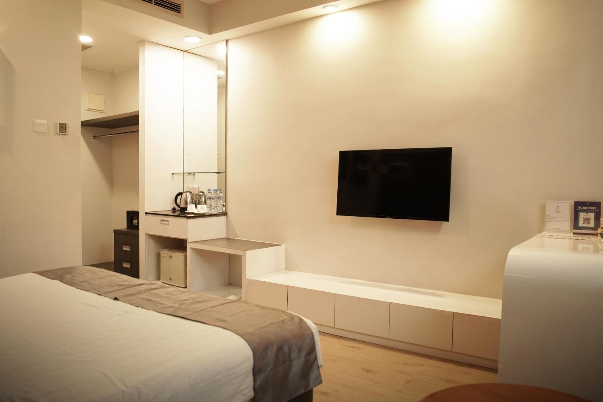 Dreamtel Cakarta Dış mekan fotoğraf